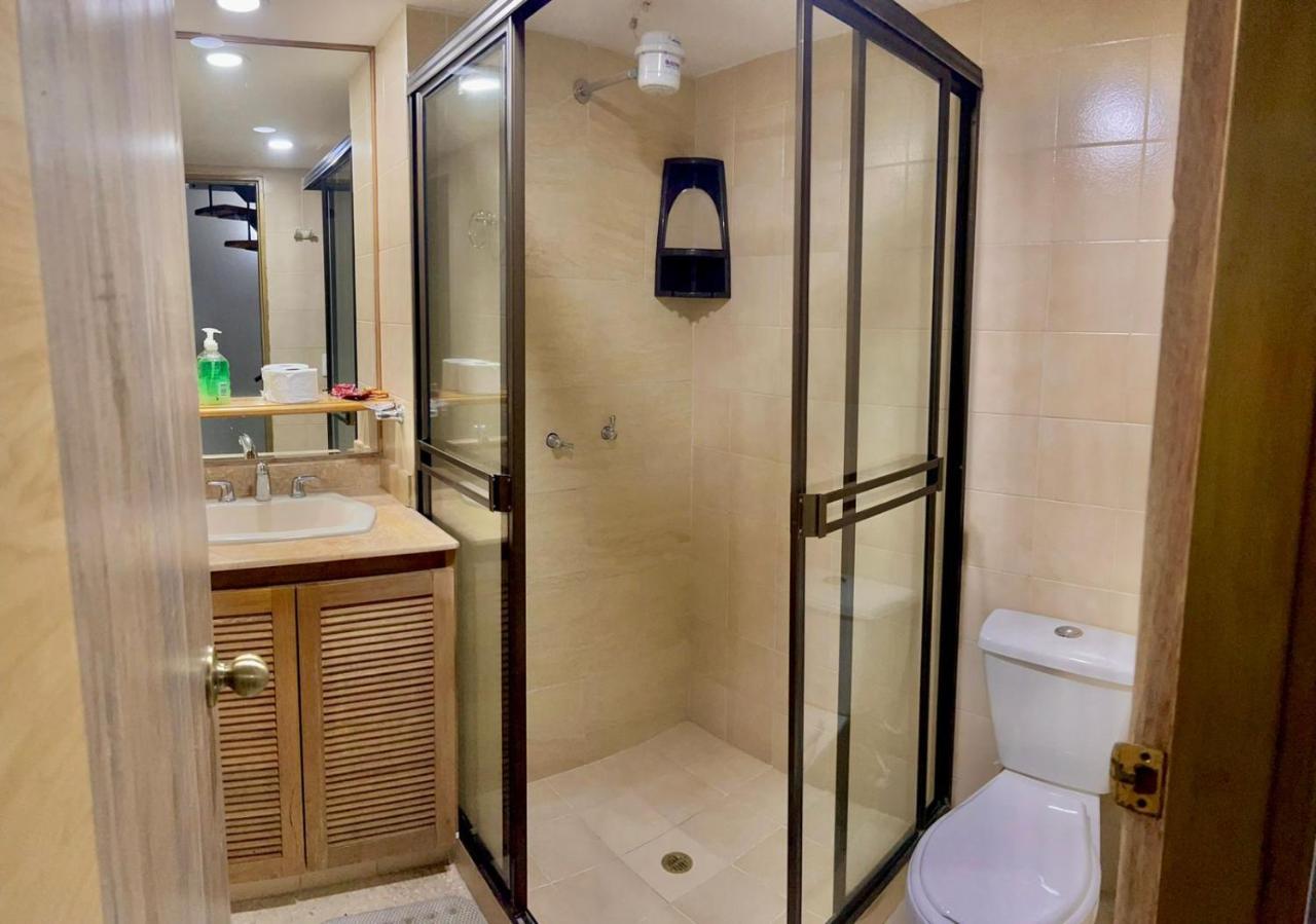 Hotel Torre Primavera Medellín Dış mekan fotoğraf