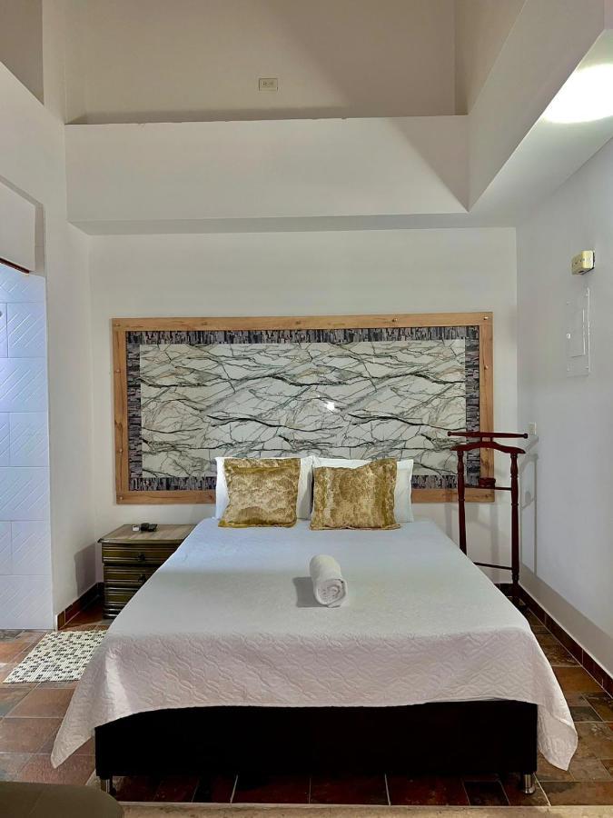 Hotel Torre Primavera Medellín Dış mekan fotoğraf