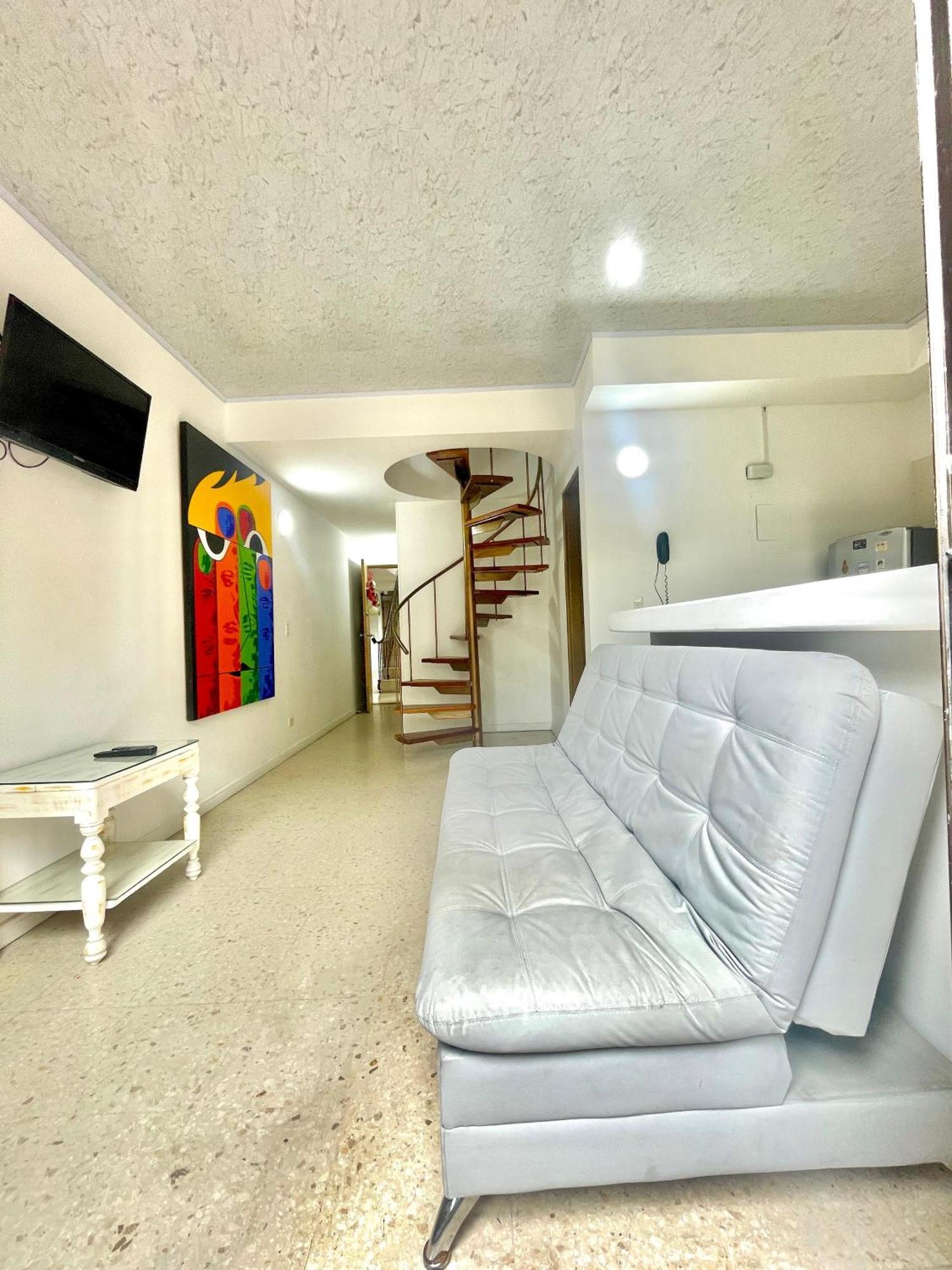 Hotel Torre Primavera Medellín Dış mekan fotoğraf